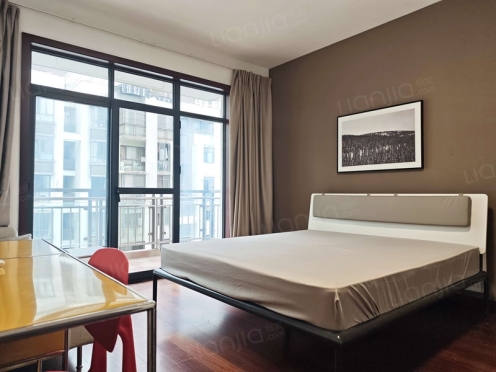 合租·首创爱这城四期 4居室 东卧