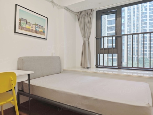 合租·中海锦江城云熙一期 4居室 北卧