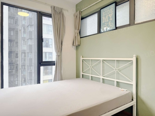 合租·华韵天府 4居室 西北卧