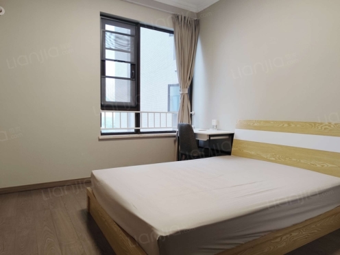 合租·保利天空之城云曜 4居室 东卧