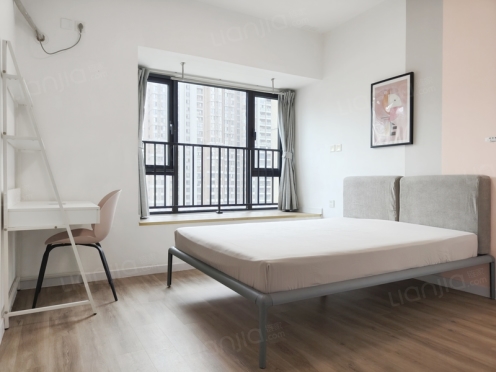 合租·人居东湖长岛 4居室 东南卧