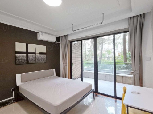 合租·佳兆业悦峰 5居室 东卧