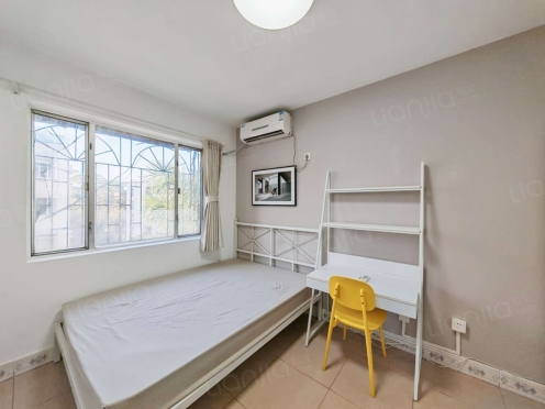 合租·凯丽花园 4居室 北卧