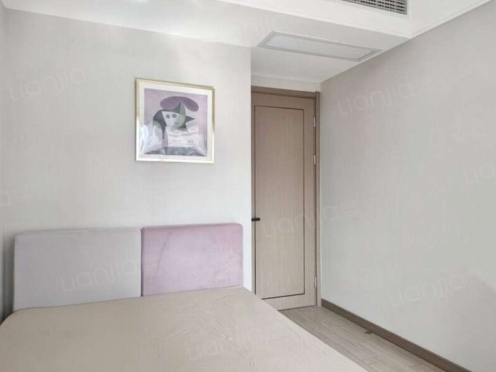 合租·湖西星辰 4居室 南卧