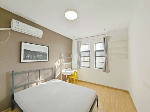 合租·磨山港湾 3居室 南卧