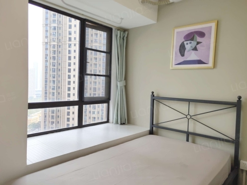 合租·长青壹号 5居室 东卧