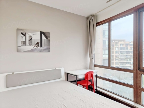 合租·通和都市枫林 4居室 东卧