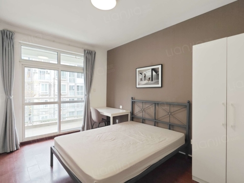 合租·铭雅苑东区 4居室 南卧