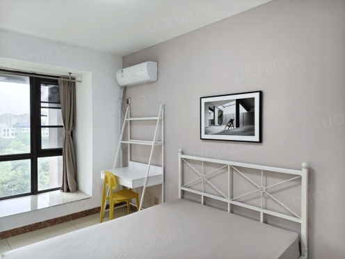 合租·东海柠檬郡 5居室 东卧