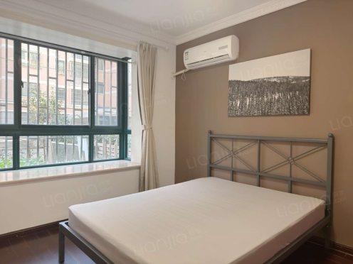 合租·大黄馨园 4居室 南卧