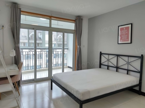 合租·天地新城天玑座 4居室 南卧