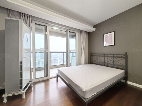 合租·万科新都荟 4居室 西卧