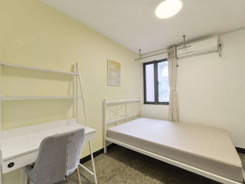 合租·樱驼花园思立园 4居室 北卧