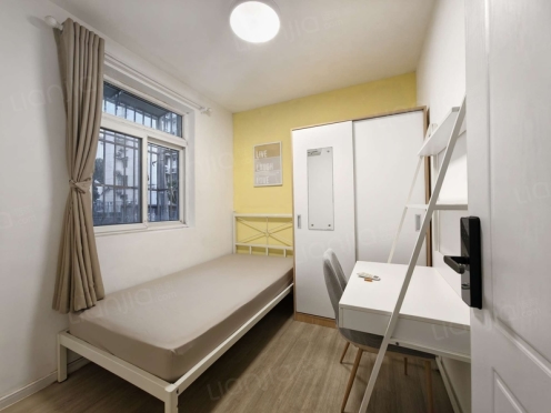 合租·佳诚花园南区 5居室 北卧