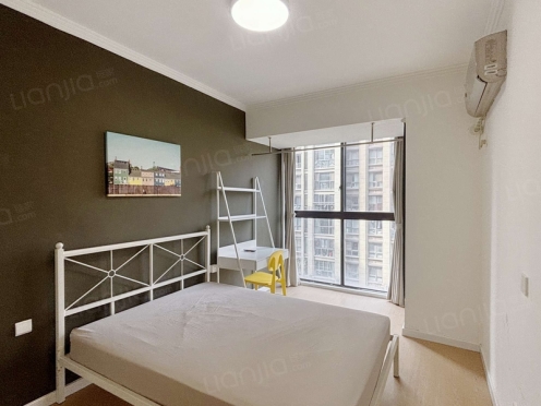 合租·保利香槟国际 4居室 北卧