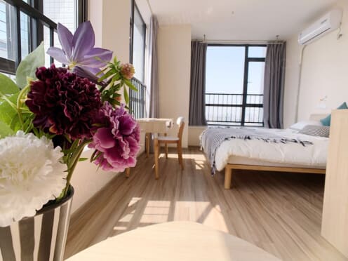 独栋·龙湖冠寓 成都解放路店 【仅月租】6号线整租地铁口1室  宠物友好公寓 金牛万达龙湖天街旁！拎包入住无中介 开间