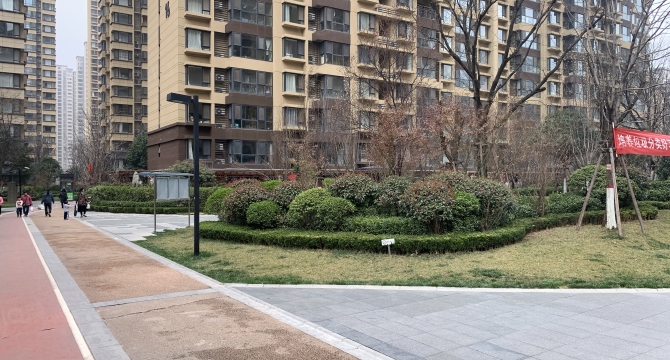 爱租客-万科高新华府