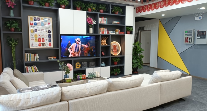 雪莲雅居店