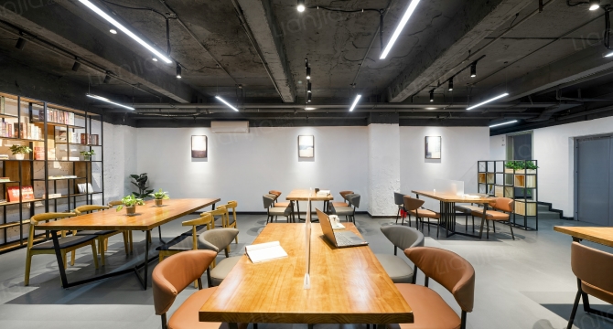 小龙坎地铁站店