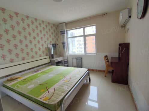 合租·金谈固家园月坛园 3居室 南卧