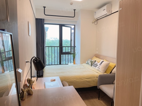 独栋·龙湖冠寓 成都昭觉寺店 一个月起租！长租更是折上折！开学季 学生98优惠 成华区驷马桥 3号线地铁口 整租套一 押一付一 开间