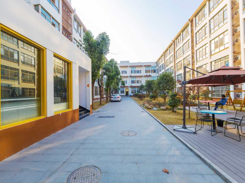 魔方公寓 南京胜太路店
