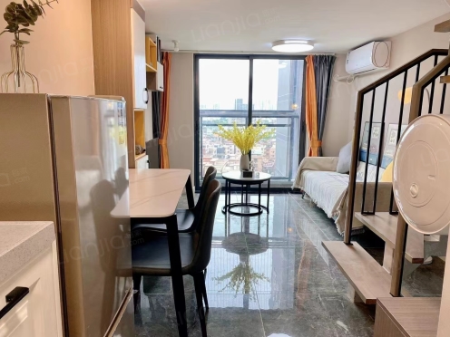 独栋·凌越公寓 桂城尚都荟店 万科尚都荟 复式两房 豪华配置  民用水电 拎包入住 2室1厅