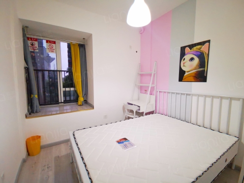 合租·玺龙湾 5居室 东南卧