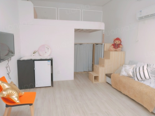 独栋·新源乐创 新源发商贸城乐汇城店 温馨星空房 地铁一号线解放广场站  乐汇城 1室1厅