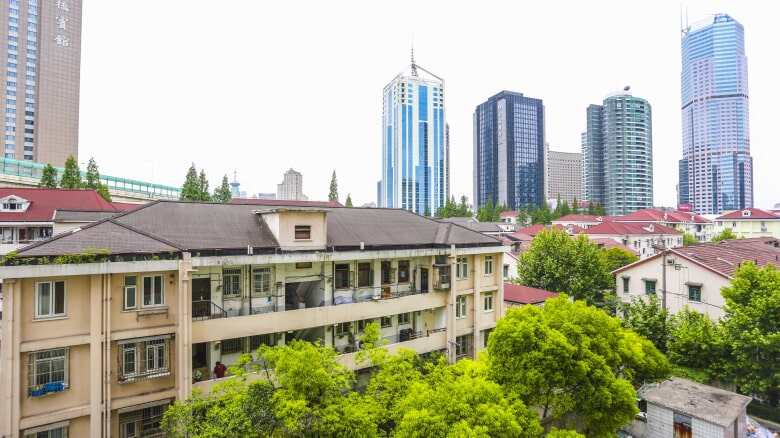 紫虹大厦 4室2厅 22000元