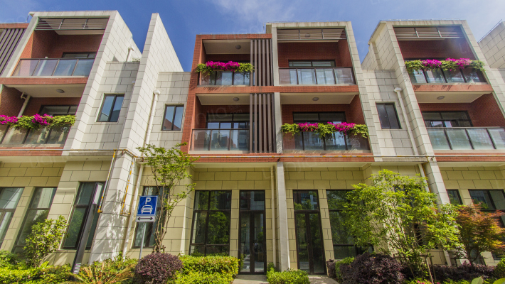 通用国际外景图