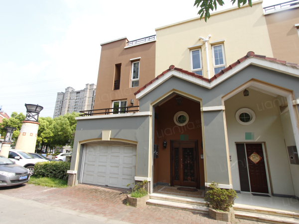 碧林湾(别墅) 3室2厅 20000元