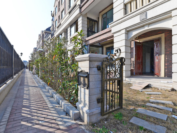 绿地海域苏河源(二期) 4室2厅 3500元