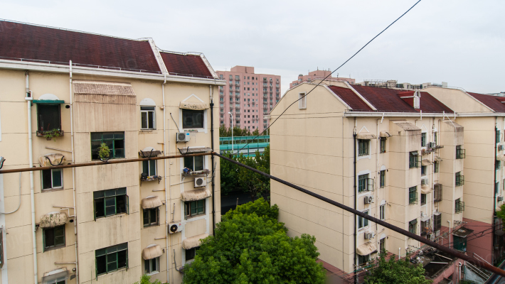 虹梅花苑 2室0厅 360万