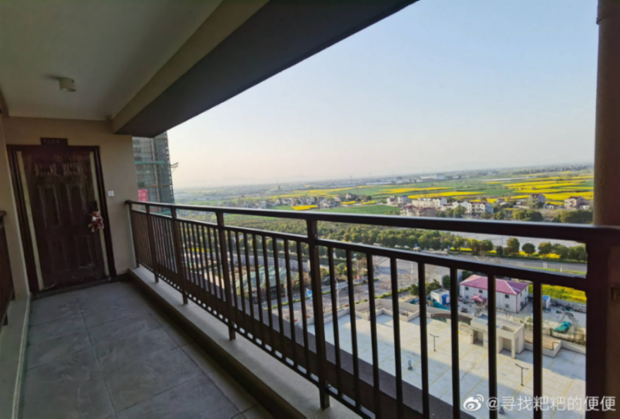 似是而非"连廊房"?