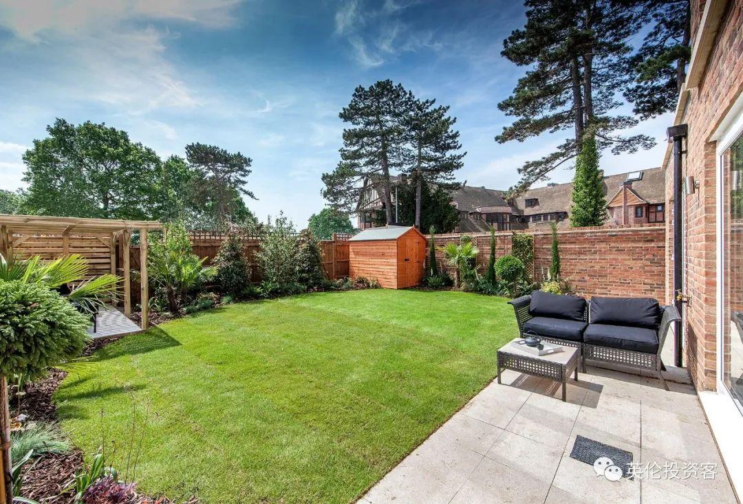 隔离越久,越想买带院子的大房子