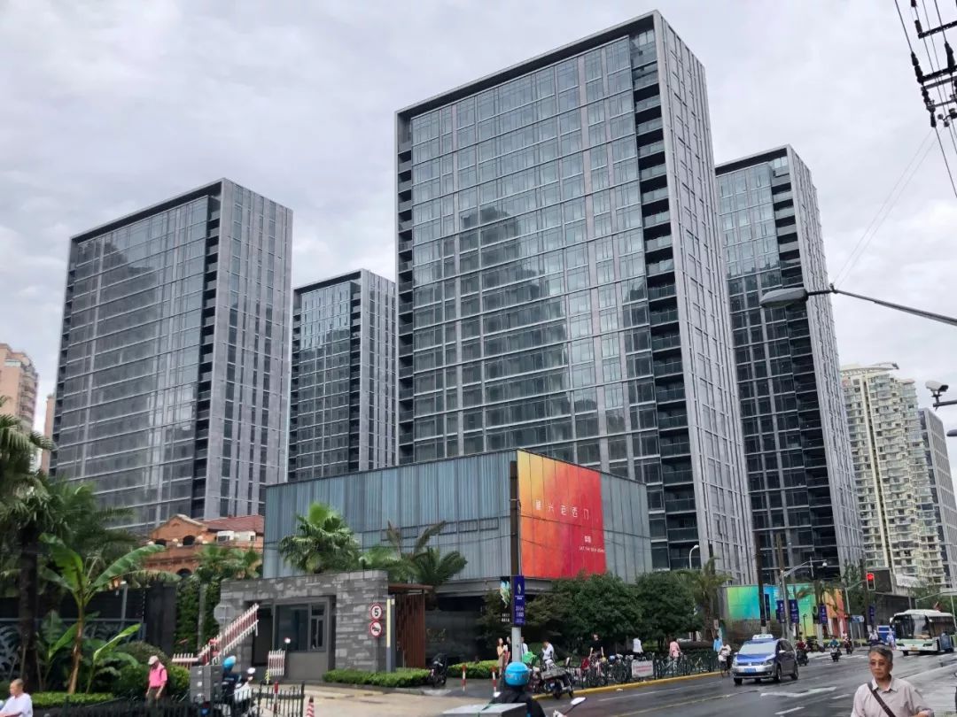 "老西门"的新期待 | 预计均价14.5w,复兴珑御最后一栋大平层即将加推!