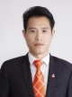 黄成