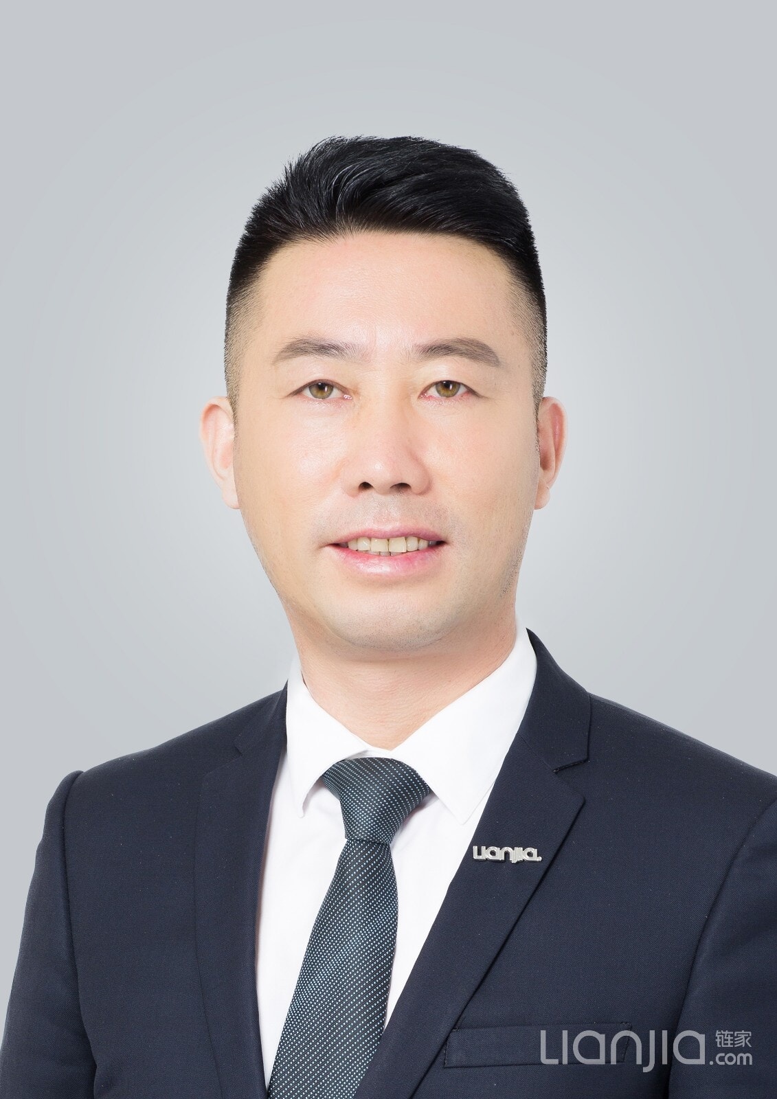 北京房产经纪人李德举
