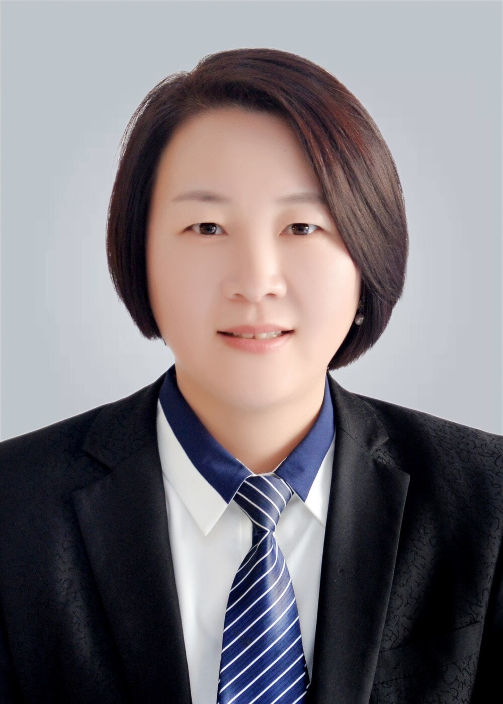 北京房产经纪人张霞