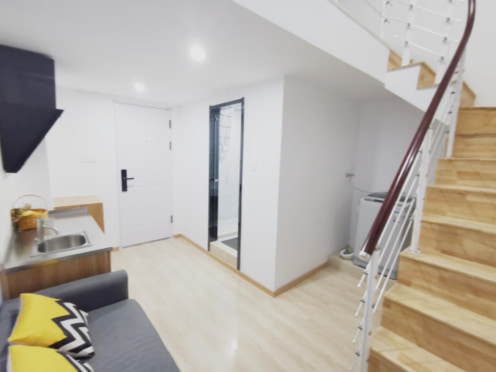 独栋·上海逸佳寓 逸佳寓曹安公路店 临近地铁口80米，复式，可短租 1室1厅