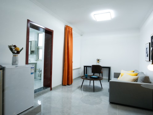 独栋·冠寓 青岛唐岛湾店 【2月特惠】可月租有暖气无中介费高性价比优质房源 长短租灵活可月付 ，全年最低价  7 1室1厅