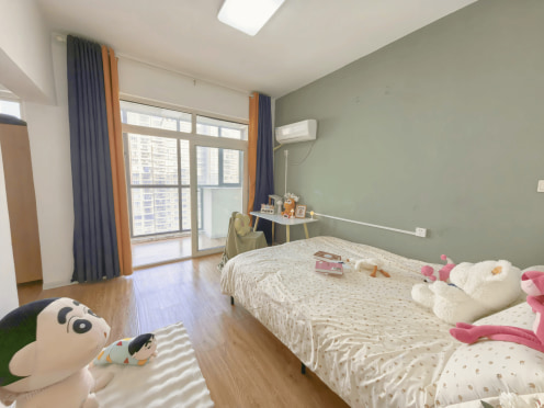 合租·红太阳花园 5居室 北卧