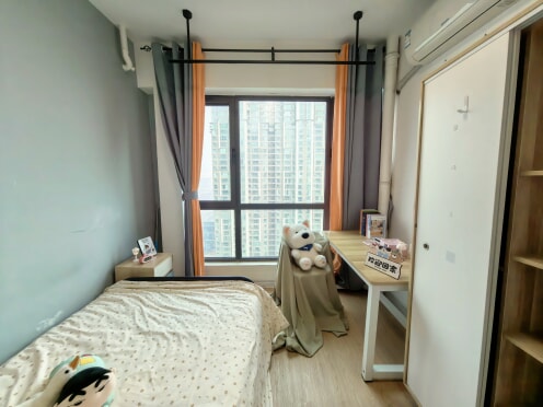 合租·泉舜·润泉苑 5居室 南卧