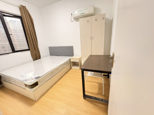 合租·中德英伦联邦B区 4居室 西北卧