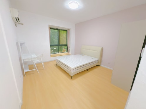 合租·红树湾一期 5居室 南卧