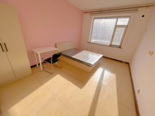 合租·鸿苑家园 5居室 南卧