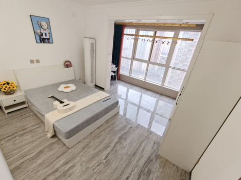 合租·西安高新创汇社区E区 5居室 南卧