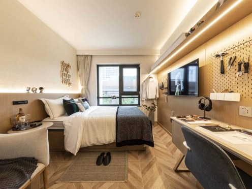 独栋·爱住 天空之城爱住自持精品公寓 17号线地铁口、拎包入住、朝南精装、押一付一、可短租、可办居住证、民用水电 1室1厅