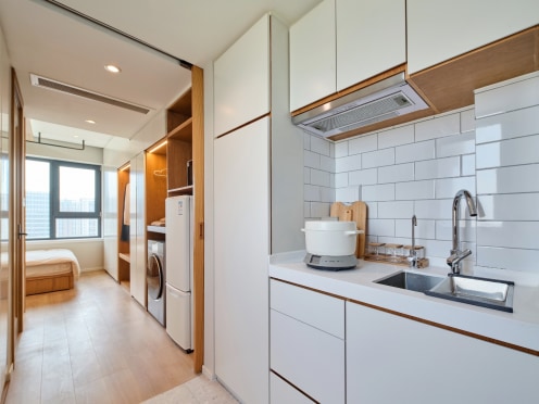 独栋·爱住 天空之城爱住自持精品公寓 精致一居，全屋松下家居，带入户保洁、民用水电、商场环绕、24小时安保 1室1厅